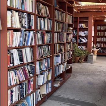 Bart's Books - Bookstores Near Me - Ojai, California