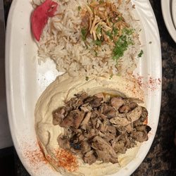 Grape Leaves Restaurant - Hommous with chicken shawarma