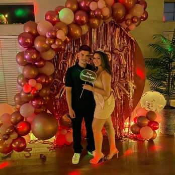 La Fiesta Balloons - Balloon Services Near Me La Fiesta Balloons - Balloon Services Near Me