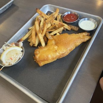 Social Thirty One - Fish and chips, we ended up ordering and extra piece. Fish was so good and fresh. - Pubs Near Me - Saint Marys, Ontario Social Thirty One - Fish and chips, we ended up ordering and extra piece. Fish was so good and fresh. - Pubs Near Me - Saint Marys, Ontario