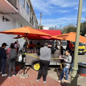 La Guerrerense - Line of customers waiting and eating - Food Stands Near Me - Ensenada, BCN