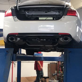 Broken Wheel RV - 2014 Honda Accord hitch install - RV Repair Near Me - Santa Ana, California