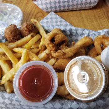 Bubba's shrimp shack - Seafood Near Me - Grafton, Virginia