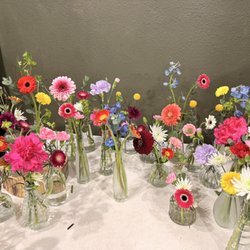Acorn Floral - Playful bud vases for an Alice in Wonderland themed party
