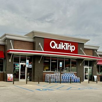 QuikTrip - April 17, 2024 - Gas Stations Near Me - Greenville, South Carolina QuikTrip - April 17, 2024 - Gas Stations Near Me - Greenville, South Carolina