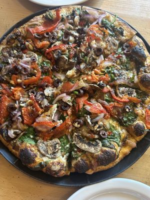 Local Myth Pizza by null