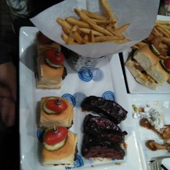 Dave & Buster's Orange - My 15 year olds favorite of course he does not finish it but they provide to go boxes. - American Near Me - Orange, California