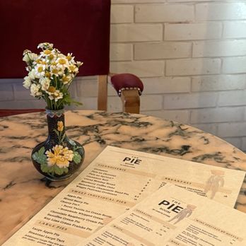 The Pie Room by Curtis Stone - Bakeries Near Me - Beverly Hills, California The Pie Room by Curtis Stone - Bakeries Near Me - Beverly Hills, California