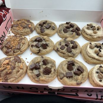 Crumbl - Bellevue - Mini 12-Pack - Bakeries Near Me - Bellevue, Washington