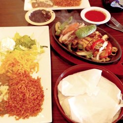 Cesar's Mexican Grill - Fajitas
