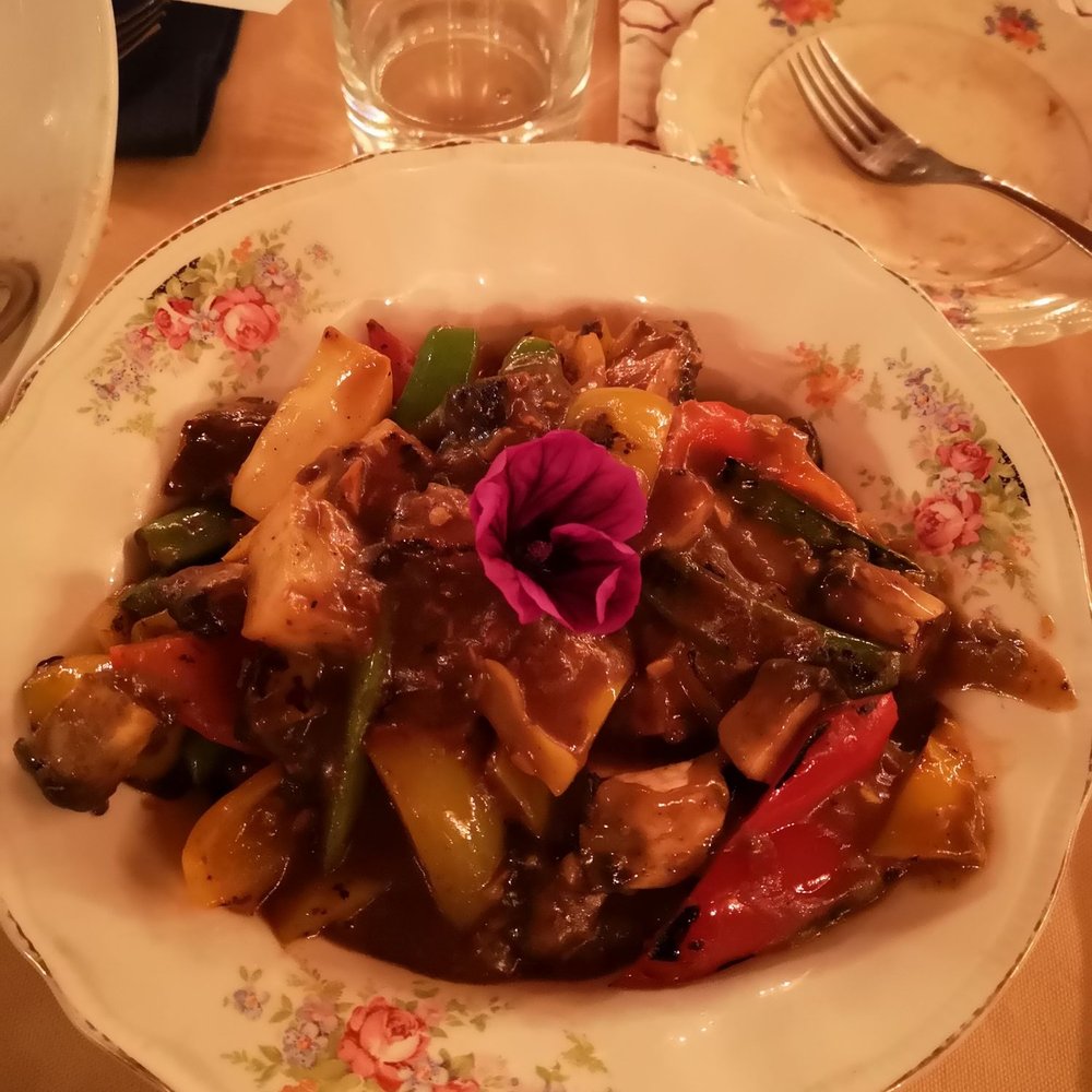 Justin's Oven - Vegetable curry - only vegetarian option, too charred. - Pizza Near Me - Kimberley, Ontario Justin's Oven - Vegetable curry - only vegetarian option, too charred. - Pizza Near Me - Kimberley, Ontario