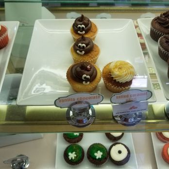 Hokulani Bake Shop - Bakeries Near Me - Honolulu, Hawaii