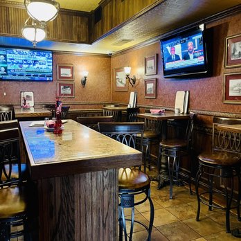 T-Bones Pier Eleven - Bar area seating - Steakhouses Near Me - La Porte, Indiana T-Bones Pier Eleven - Bar area seating - Steakhouses Near Me - La Porte, Indiana