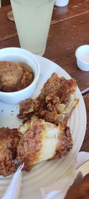 Suzie's Soulhouse Soulfood and Catering by null