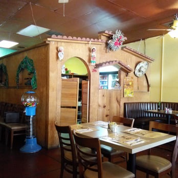 Cielito Lindo Restaurant - The kitchen is super cute! - Mexican Near Me - Gilroy, California Cielito Lindo Restaurant - The kitchen is super cute! - Mexican Near Me - Gilroy, California