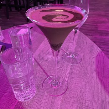 Midtown Spirits Wine & Bites - Yummy Chocolate Martini!! - Wine Bars Near Me - Reno, Nevada Midtown Spirits Wine & Bites - Yummy Chocolate Martini!! - Wine Bars Near Me - Reno, Nevada
