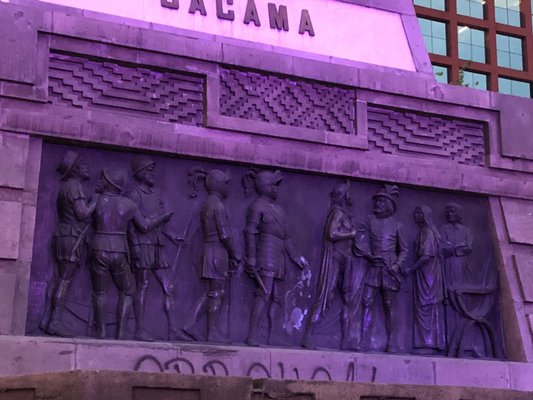 Monument to Cuauhtémoc by null