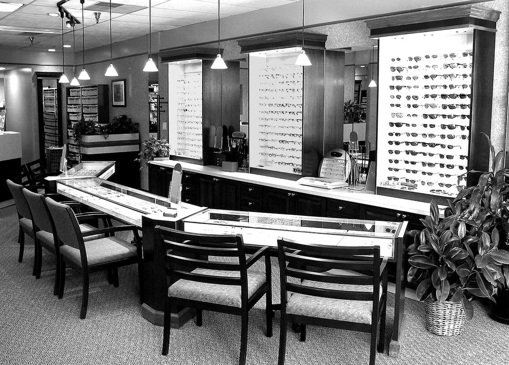 CENTRAL VISION CARE Updated September 2024 18 Reviews 538 Central