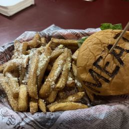 Burger with truffle flies