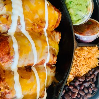 En Casita - Enchiladas Plato - Food Delivery Services Near Me En Casita - Enchiladas Plato - Food Delivery Services Near Me