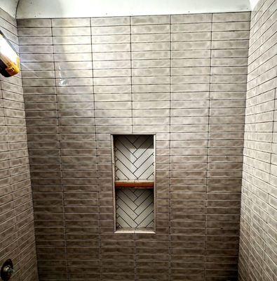 Gray's Flooring Logo