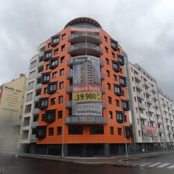 Vivus Aréna - Oranžové nároží