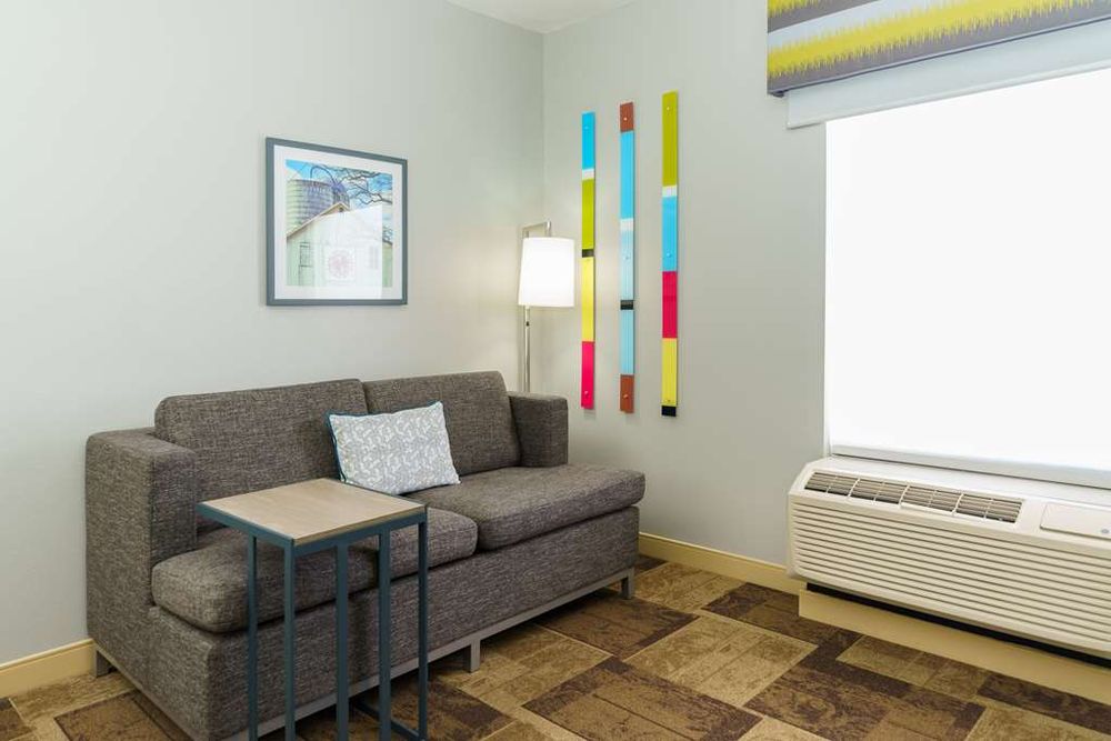 HAMPTON INN GARDEN CITY Updated June 2025 99 Photos & 21 Reviews