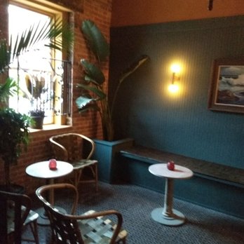Ona - Nook with a window - Cocktail Bars Near Me - Lexington, Kentucky
