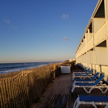 Montauk Blue Hotel - Deck area of first floor rooms. I recommend second floor for better views - Hotels Near Me - Montauk, New York Montauk Blue Hotel - Deck area of first floor rooms. I recommend second floor for better views - Hotels Near Me - Montauk, New York