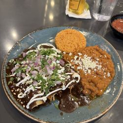 Anejo Cocina Mexicana - Mole enchiladas