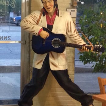 Bonnie C's Cafe - Elvis was here - Italian Near Me - Slidell, Louisiana