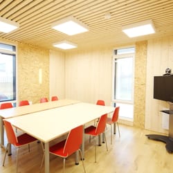 Nomade Office - Salle de réunion - Pour travailler en groupe.