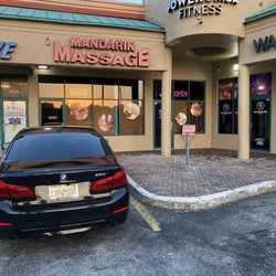 Mandarin Massage - Spa front