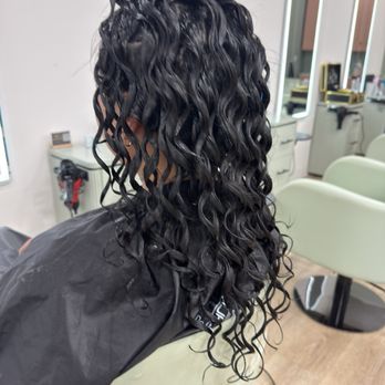 DoDo Hair and Headspa - Hair Salons Near Me - Pine Hills, Florida DoDo Hair and Headspa - Hair Salons Near Me - Pine Hills, Florida