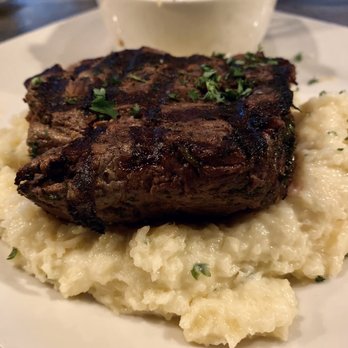 Scratch Kitchen & Cocktails - Filet with Parmesan & Herb Mashed Potatoes and the Veggies of the Day. - New American Near Me - Norman, Oklahoma