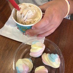 Aldo's - Ice cream & marshmallow