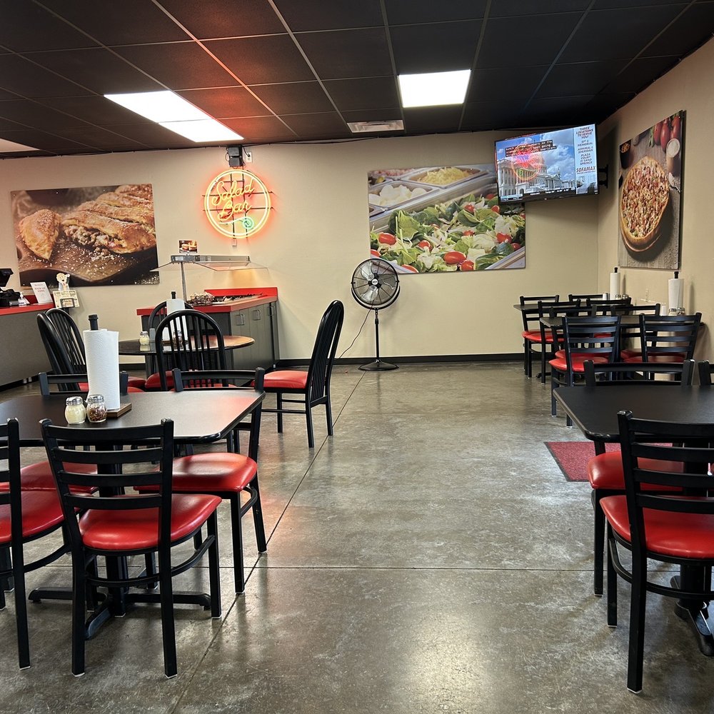 Simple Simon's Pizza - empty dining room - Pizza Near Me - Wagoner, Oklahoma Simple Simon's Pizza - empty dining room - Pizza Near Me - Wagoner, Oklahoma