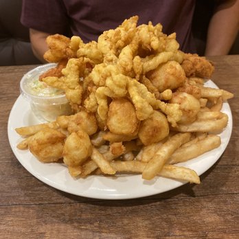 Anthony’s Restaurant and Pizzeria - Seafood platter - Pizza Near Me - Enfield, Connecticut Anthony’s Restaurant and Pizzeria - Seafood platter - Pizza Near Me - Enfield, Connecticut