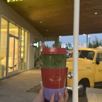La La Land - My lavender Matcha drink - Coffee & Tea Near Me - Houston, Texas La La Land - My lavender Matcha drink - Coffee & Tea Near Me - Houston, Texas