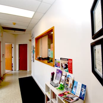 Walden Pond Pediatrics - Well Waiting Room - Pediatricians Near Me - Concord, Massachusetts Walden Pond Pediatrics - Well Waiting Room - Pediatricians Near Me - Concord, Massachusetts
