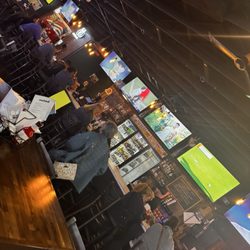 Tanners Grill & Bar - Bar