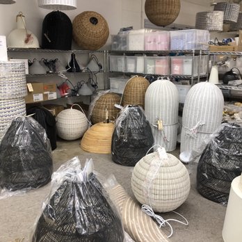 Serena & Lily Berkeley Outlet - Home Decor Near Me - Berkeley, California