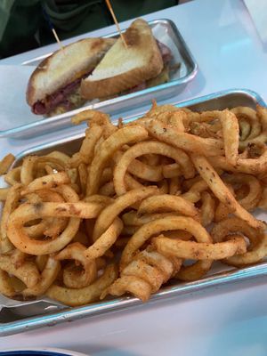 Shores Diner by null