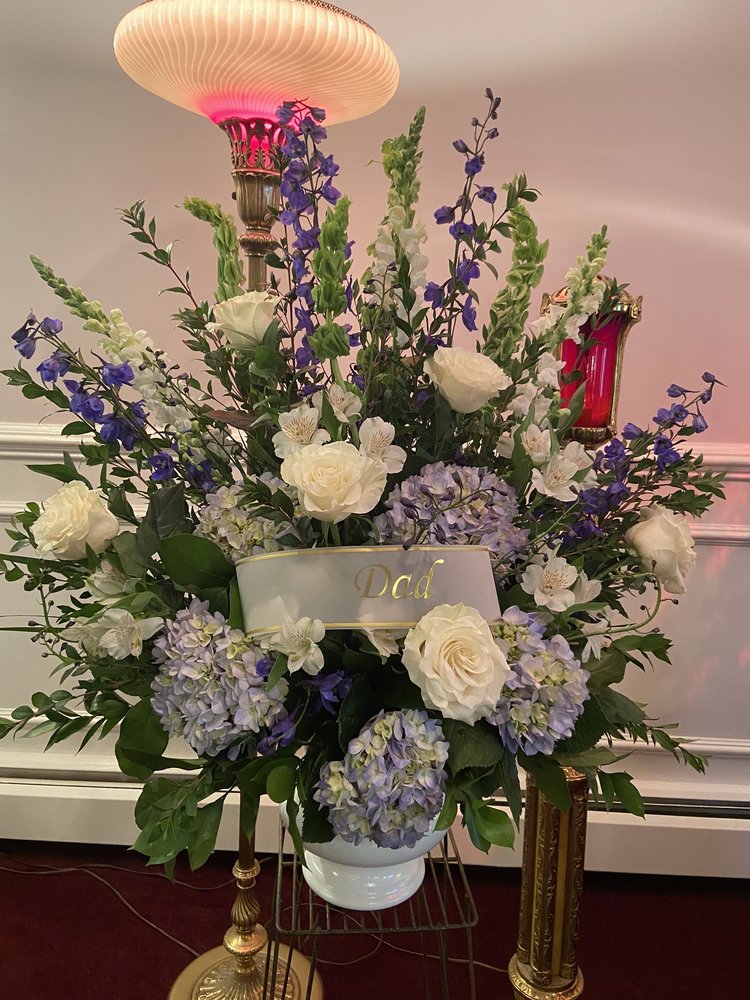 FLOWERS AND MORE Updated October 2024 100 Photos & 37 Reviews