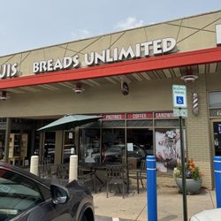 Breads Unlimited - Outside (6/1/25)