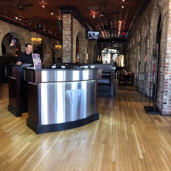 BJ's Restaurant & Brewhouse - Pizza Near Me - Brea, California