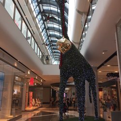 Macquarie Centre