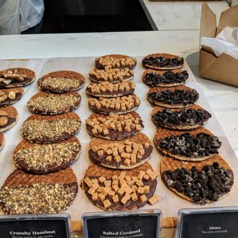 Van Wonderen Stroopwafels - Desserts Near Me - Amsterdam, New Hampshire