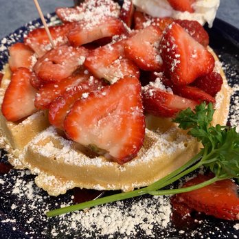 Granite Rock Grille - Strawberry waffle - comes with core :( - Breakfast & Brunch Near Me - Rocklin, California