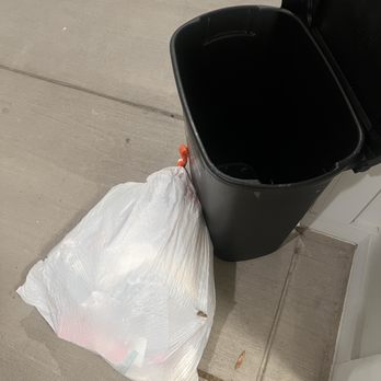 Valet Living - refused service due to rip - Junk Removal & Hauling Near Me - Tampa, Florida Valet Living - refused service due to rip - Junk Removal & Hauling Near Me - Tampa, Florida